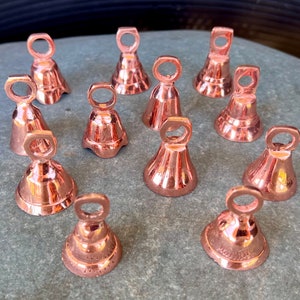 Six 4 High Assorted Design Brass Bells with Ringer Wedding favors Man –  Sweet Us