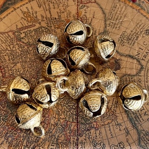 Brass Cross Cut Bells/Costume Bells/Rich Sound/Group of Ten/Ceremony Bells/Security Bells/Jingle Bells