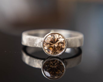 Round Imperial Topaz Ring, Industrial Design Imperial Topaz, Champagne Topaz Ring, Modern Solitaire Ring