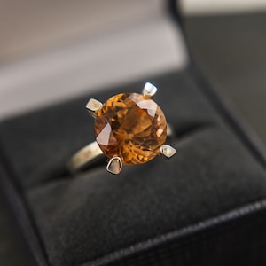 8ct Imperial Topaz Ring, Industrial Design Imperial Topaz, Champagne Topaz Ring, Topaz Solitaire Ring