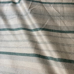 Grün und Elfenbein Baumwoll Chintz gestreift