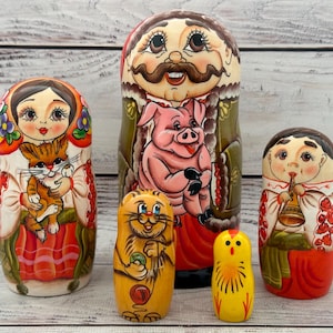 Ukrainian Family Hand Painted Nesting Doll 5 pieces, Ukrainian Doll 6.69'' or 17 cm Wooden Toy Home Decor Kids Gift Kids Room Decor