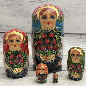 Ukrainian Doll Hand Painted Nesting Doll 5 pieces, Ukrainian Doll 4.72'' or 12 cm, Wooden Toy, Home Decor, Kids Gift, Kids Room Decor