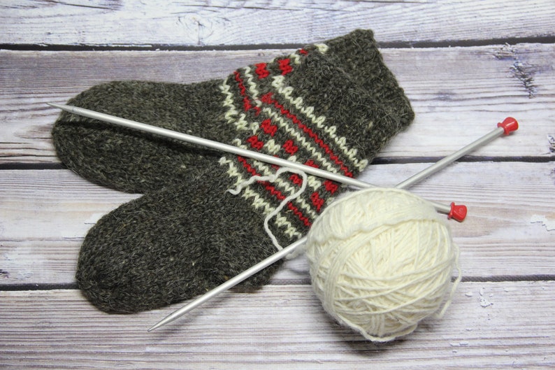 Eco Wool Organic Hand Knitted Socks Organic Eco Friendly Wool Slipper Socks Handmade Ethnic Natural Wool Socks