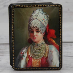 Lacquer Box, Ukrainian Art Painting School, Portrait, Handmade, Jewelry Box, Home Decor, Gift Box
