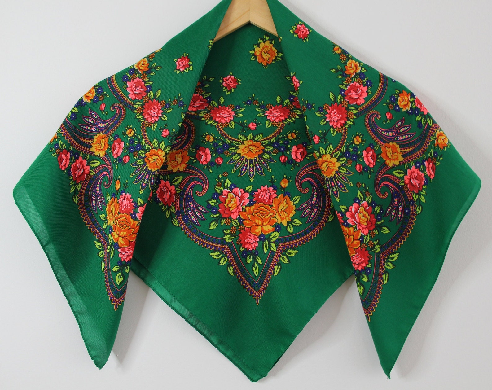 Ukrainian Shawl, Red Slavic Babushka Floral Scarf, Ethnic Folk Shawl ...