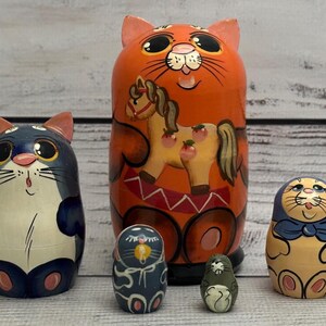 Cats Family Ukrainian Nesting Doll 3.93'' or 10 cm, Kids Doll 5 pieces, Gift for Mom, Kids Gift, Animal Toys, Kids Room Decor, Wood Toy