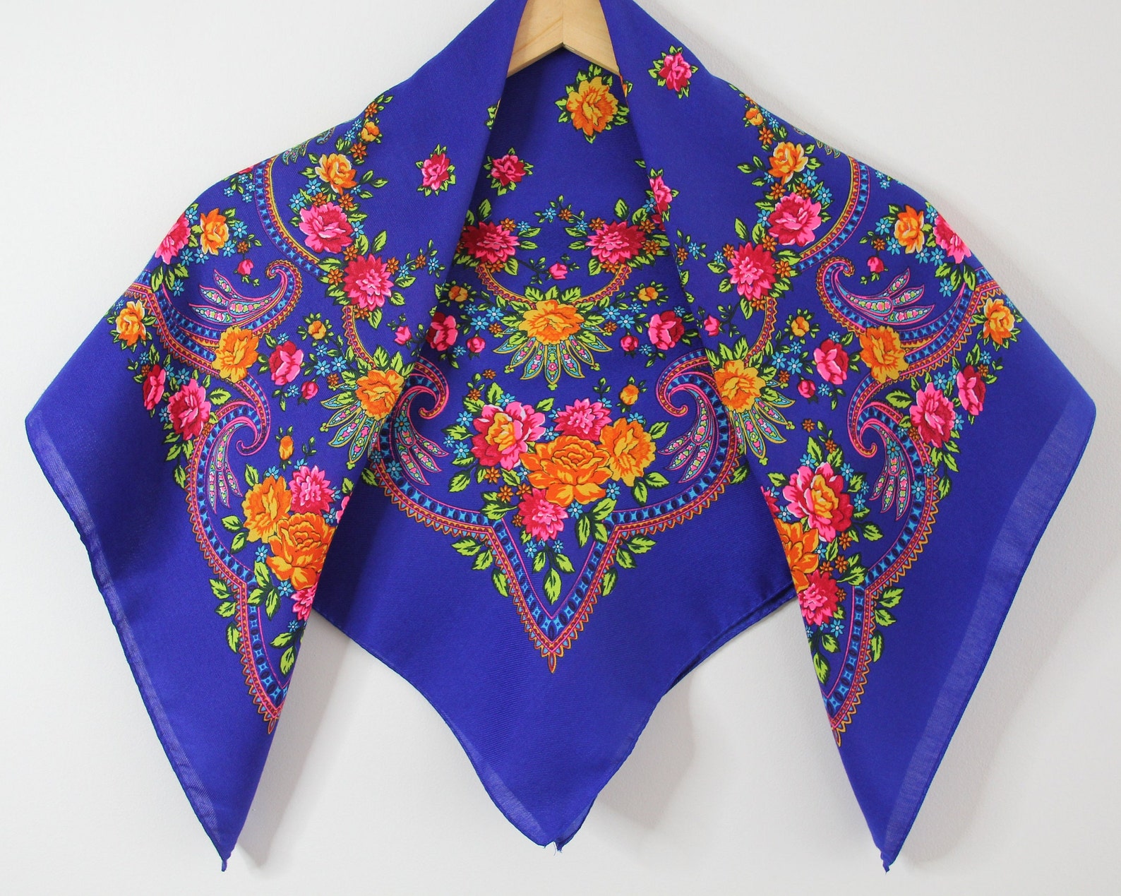 Ukrainian Shawl, Red Slavic Babushka Floral Scarf, Ethnic Folk Shawl ...
