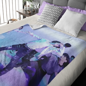 Couverture photo personnalisée pour performance live K-Pop, Couverture K-Pop personnalisée en velouté, Cadeau personnalisé pour l'armée et les fans de K-Pop, Cadeau mochi pour bébé # 2057
