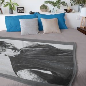 Couverture graphique K-Pop, Couverture photo JK en velouté, Cadeau personnalisé pour l'armée et les fans de K-Pop, Merchandising JK Bias, Cadeau drôle de bonbon bébé étoile # 2381