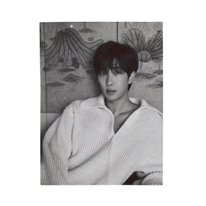 Couverture photo petit ami RM, couverture en velours K-Pop, cadeau personnalisé pour l'armée et les fans de K-Pop, esthétique Namjooning, biais RM, cadeau JK n° 2161