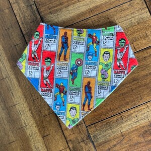 Comic Superheld Bandana Sabbern Lätzchen