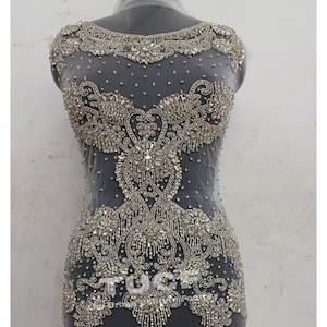 Perline di strass trasparenti argento super scintillanti sul davanti del corpetto: abito da sposa, abito da festa, abito da ballo, abito da ballo #100409 argento