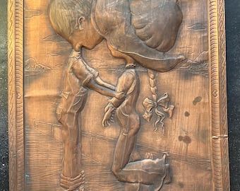 Vintage koperen muurkunst – romantisch reliëf kussend paar, 30 x 40 cm, stijl jaren 70