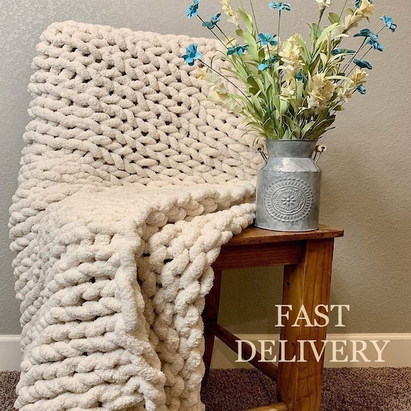 50% OFF TODAY,Handmade chunky knit blanket,Jumbo chenille blanket,Thick yarn,Home Decor,Hand Knit Blankets,Couch throw,gift,Christmas Gift