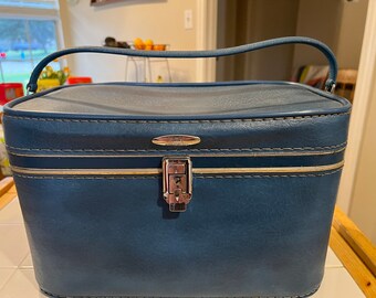 Vintage Blue Sears Featherlite Luggage 