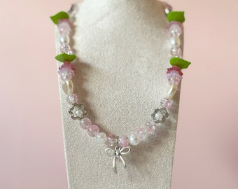 Cute Flower Bead necklace