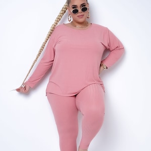 Plus Size Soft and Comfy Loungewear Streetwear Two Piece Pant Set in Pink
