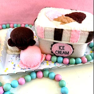 Felt  ice cream carton with 3 scoops - pretend play food
