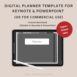 Może przedstawiać: Szablon cyfrowego planera do Keynote i PowerPoint, z tekstem "Planner" w białym polu na szarym tle. Szablon zawiera hiperłącza do zakładek, co ułatwia nawigację. Obraz przedstawia tablet ze stylusesem, co sugeruje, że planer jest przeznaczony do użytku cyfrowego.