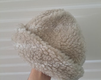 Cosy Pure Merino Wool Cloud Hat in Light Grey