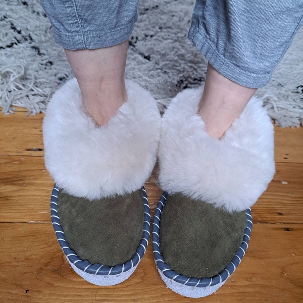 Sheepskin Mocassin Slippers - Olive