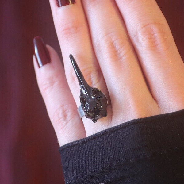 Bague crâne de corbeau noir réglable