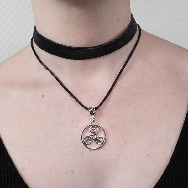 Double row triskele choker necklace, Celtic/Breton pattern