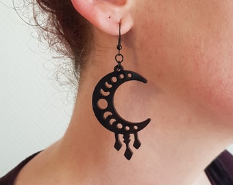 Black moon earrings and its phases