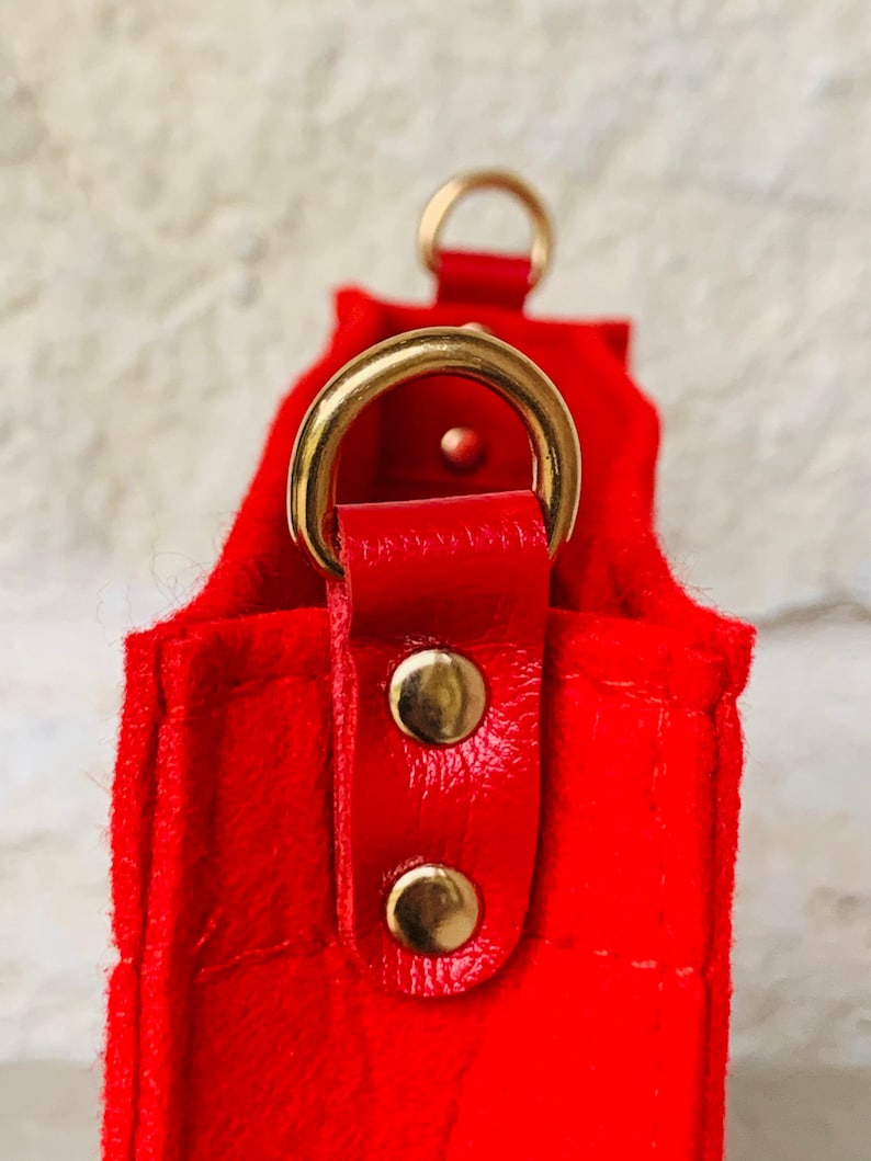 LV Toiletry 26 Pouch Insert Organizer Conversion Kit Including 1 RED