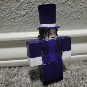 MACH -- 3D printed + Painted 5 inch ROBLOX Regretevator figure