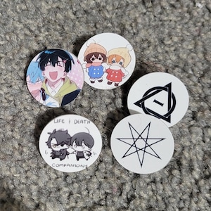 Custom button pins