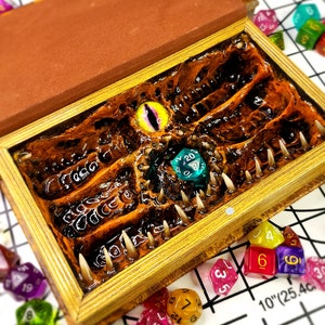 Double Mouth Book Mimic - Large Mouth