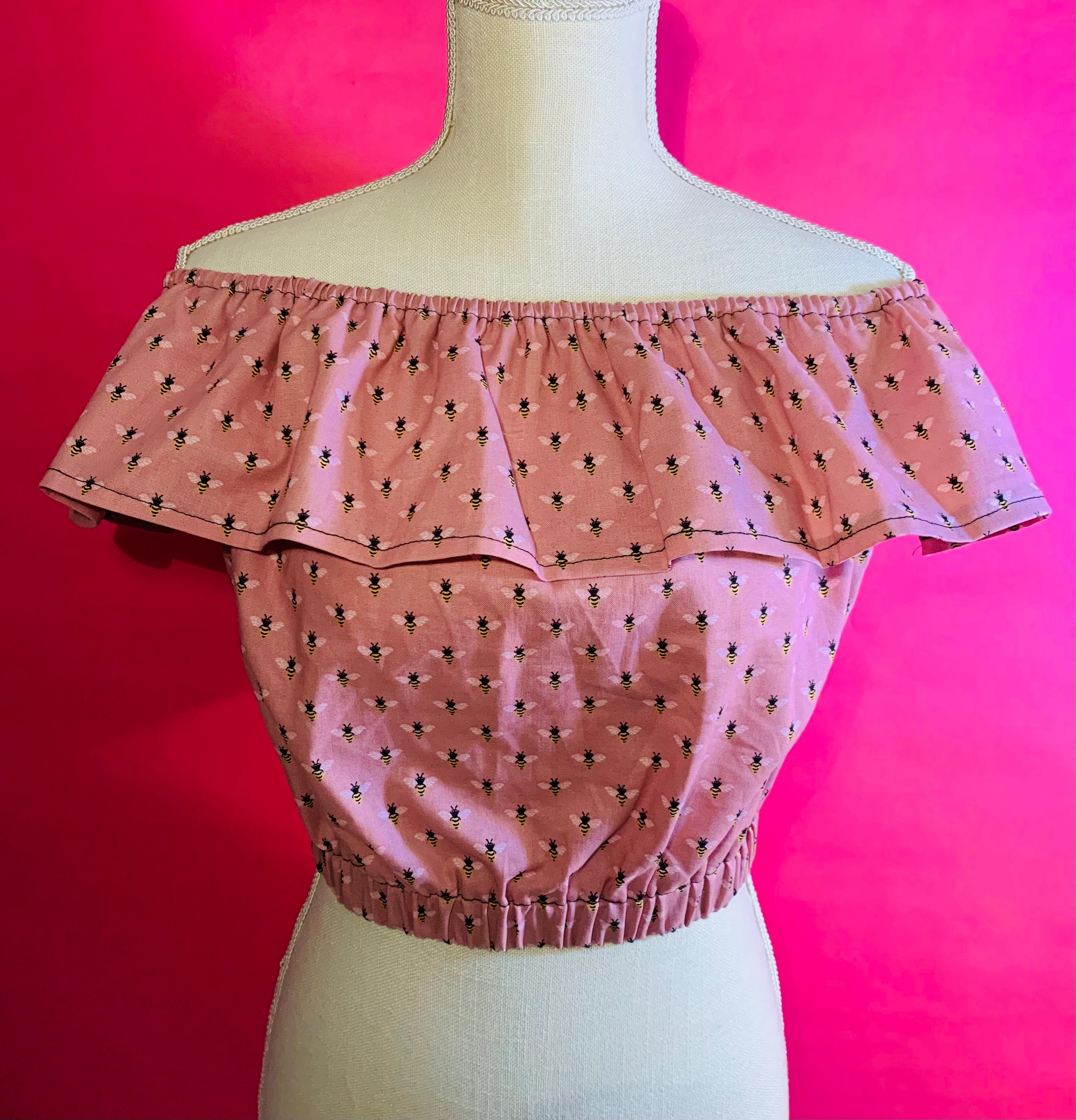 Spring Beed Ladies off Shoulders Ruffled Elasticized Cropped Top ...