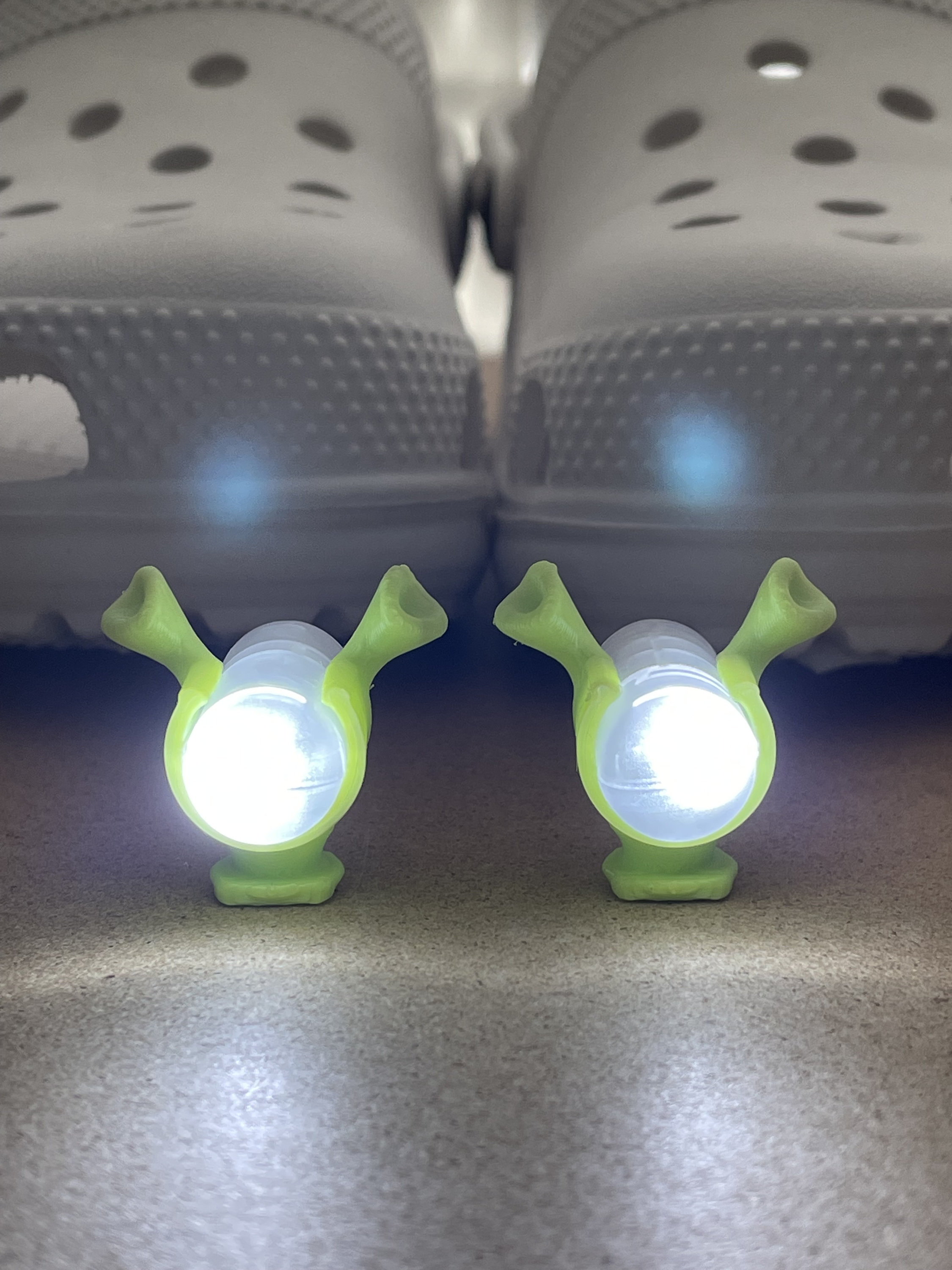 Shrek Croc lights(2 pack) - Rechargeable