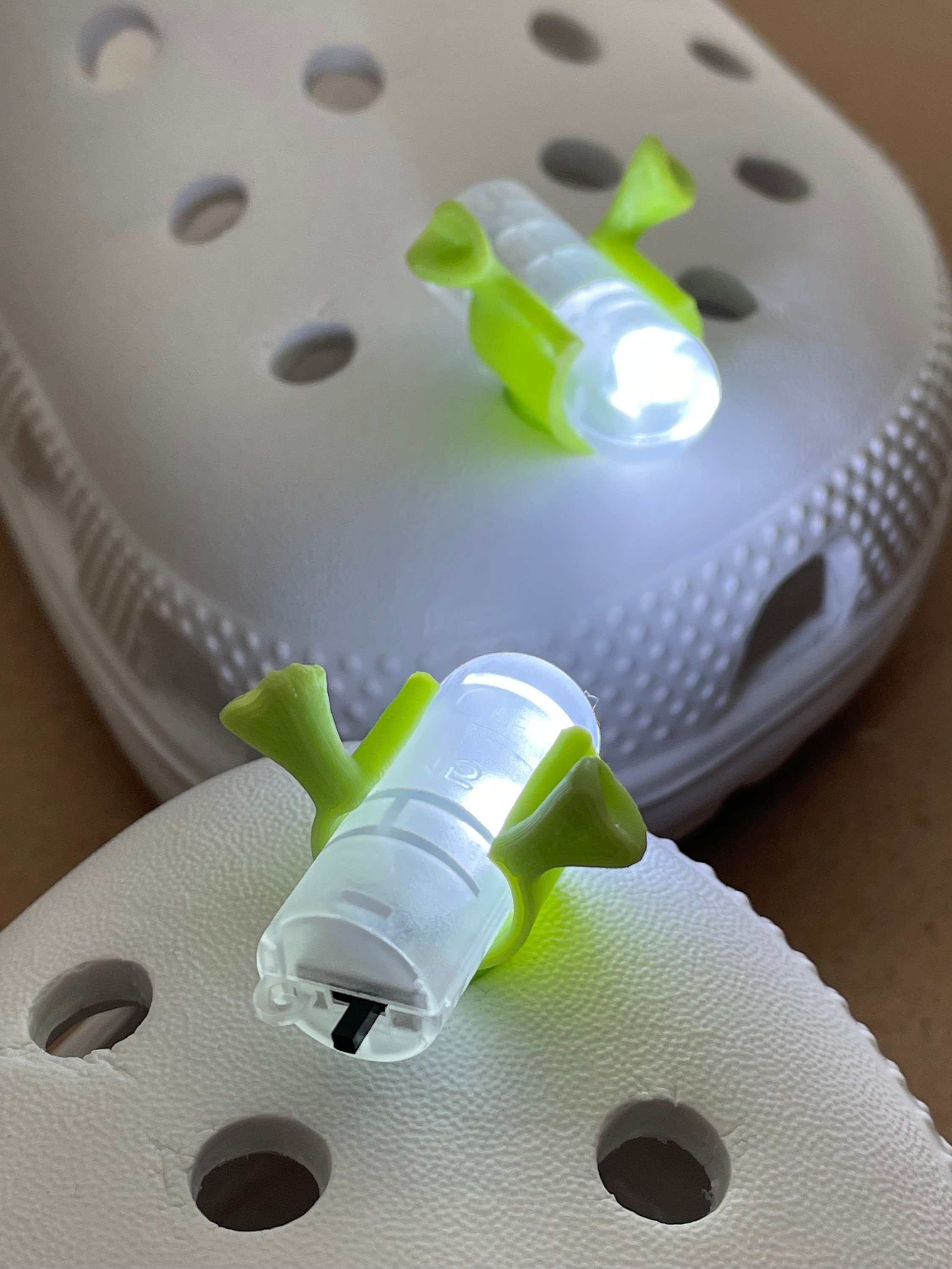 Shrek's Croc lights(2 pack) - Rechargeable - Croc Lights®