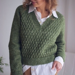 Boston Pullover knitting pattern design knit stitch raglan sweater spring jumper knitwear diy plus size knits jumper tutorials instructions