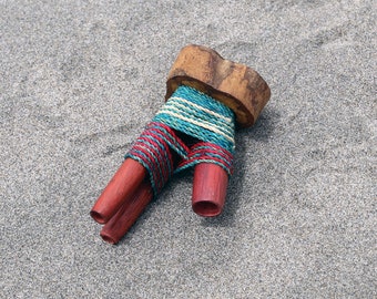Double Nostril Palo Sangre Kuripe Pipe: Chambira Rope & Aya Vine