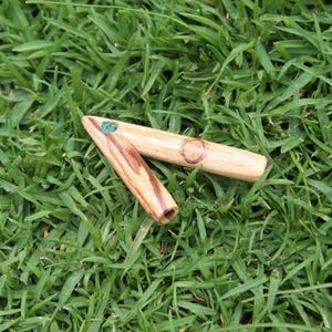 Thin Kuripe Self Applicator | Made of Palo Santo | Decorated with Aya Vine and Peruvian Turquoise Stone