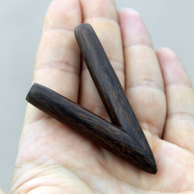 Thin Kuripe ~ Kuripi Self Applicator | Made of Palo Sangre, Madera Negra and Algarrobo Tree