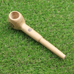Handmade Tobacco Pipe | Made of Moana Wood | Decorated with Aya Vine