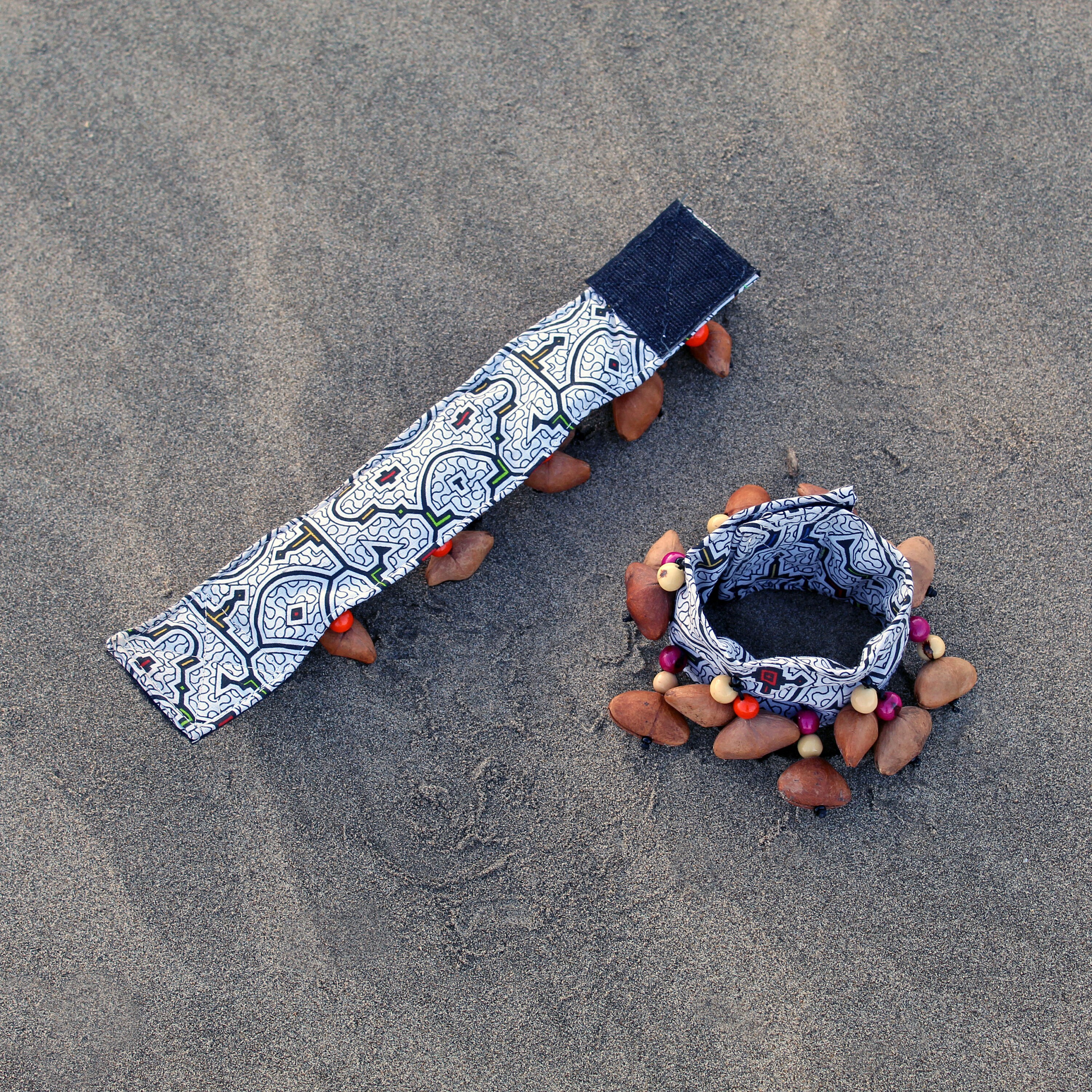 Seed Rattle ~ Maraca for Ankles and Wrists | Traditional Amazon ...