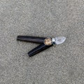 Kuripe Self Applicator | Made of Chonta Wood | Decorated with A piece of Aya Vine, Peruvian Turquoise Stone and Clear Quartz