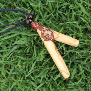 Palo Santo Necklace Kuripe ~ Kuripi Self Applicator | Decorated with a piece of Aya Vine and Peruvian Turquoise