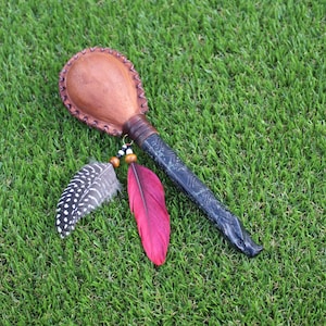 Eagle Figure Shamanic Rattle ( Maracas ) from Peru | Handle part made of Machu Picchu Stone | Decorated  with Domestic Feather