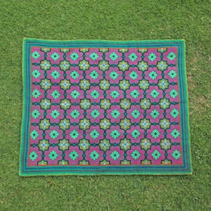 Shipibo Altar Cloth made by Shipibo Female Shaman | 80 cm x 68 cm Traditional Shipibo Embroidery | Ayahuasca vision pattern