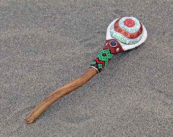 Aya Heart and Snake | Decorated with Shipibo beads and Amethyst | Shamanic Rattle from Peru | Handle part made of Aya Vine
