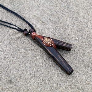 Necklace Kuripe ~ Kuripi Self Applicator | Made of Chonta Wood | Decorated with a piece of Aya Vine and Peruvian Turquoise
