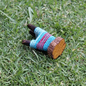 Double Nostril Chonta Wood Kuripe Pipe: Chambira Rope, Aya Vine