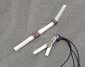Conjunto de hueso Kuripe Tepi con enredadera Aya, amatista y turquesa peruana.